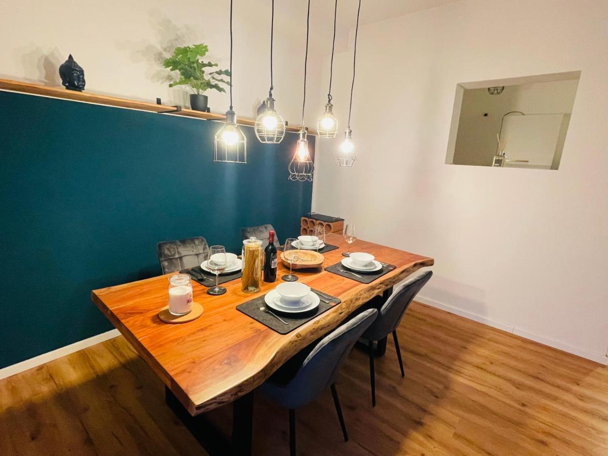 ドゥイスブルグModern * Gemuetlich * Nespresso * Terrasse * Netflixアパートメント エクステリア 写真