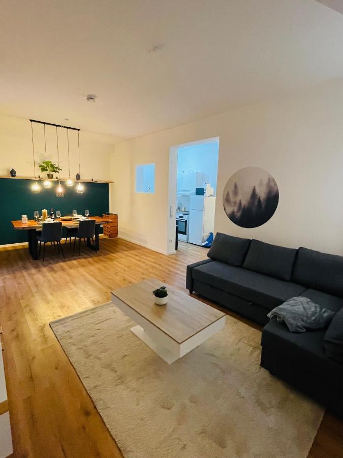 ドゥイスブルグModern * Gemuetlich * Nespresso * Terrasse * Netflixアパートメント エクステリア 写真